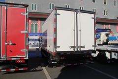 福田 欧马可5系 143马力 4X2 冷藏车(BJ5069XLC-FB)