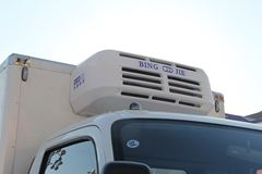 福田 欧马可5系 143马力 4X2 冷藏车(BJ5069XLC-FB)