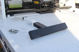 福田欧马可底盘&nbsp;清障车上装图片