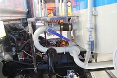 福田 欧马可3系 156马力 4X2 洒水车(亚洁牌)(BQJ5121GSSB)