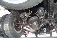 福田 欧马可5系中卡 170马力 4X2 6.75米仓栅式载货车(BJ5139CCY-F1)
