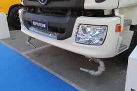 雷萨&nbsp;洒水车/喷洒车外观图片