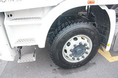 联合卡车 U290 290马力 8X4 运油车(中集牌)(SQR5311GYYD5T6)