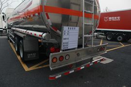 联合卡车底盘&nbsp;油罐车上装图片