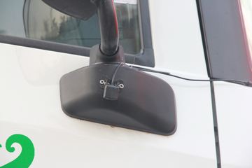 ���Ͽ��� U340 340���� 6X4 5.6��LNG��ж��(SQR3252N6T4)ͼƬ