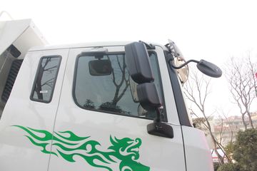 ���Ͽ��� U340 340���� 6X4 5.6��LNG��ж��(SQR3252N6T4)ͼƬ