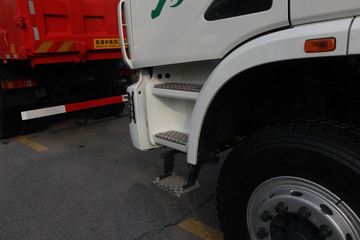 ���Ͽ��� U340 340���� 6X4 5.6��LNG��ж��(SQR3252N6T4)ͼƬ