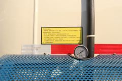 福田 欧曼336马力 8X4 粉粒物料车(HFV5311GFLBJ4)