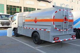 福田欧曼底盘&nbsp;油罐车外观图片