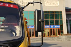 雷萨&nbsp;清障车外观图片