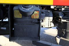 福田 雷萨 154马力 4X2 清障车(HFV5080TQZBJ4)