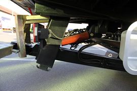 雷萨&nbsp;清障车底盘图片