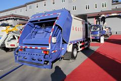 福田 时代H3 113马力 4X2 垃圾车(ZJH5083ZYS)