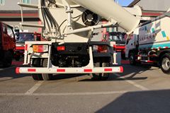 时代 金刚 130马力 4X2 混凝土搅拌车