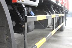 东风 凯普特中卡 160马力 4X2 6.2米载货车(DFA1090S11D5)