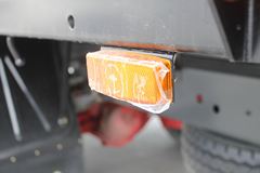 东风 凯普特中卡 160马力 4X2 6.2米载货车(DFA1090S11D5)