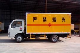 东风多利卡底盘 爆破器材运输车外观图片
