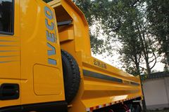 红岩 新金刚重卡 290马力 8X4 7.4米自卸车(CQ3314HMG366)