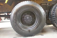 红岩 新金刚重卡 340马力 6X4 5.6米自卸车(CQ3254HTG384A)