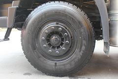 红岩 新金刚重卡 340马力 6X4 5.6米自卸车(CQ3254HTG384A)