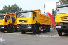 上汽红岩 新金刚 340马力 6X4 垃圾车(CQ5254ZLJHRG384)