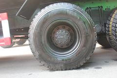 上汽红岩 新金刚 340马力 6X4 垃圾车(CQ5254ZLJHRG384)