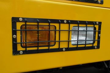 ���� ��տ�� 390���� 6X4 ���������ж��(CQ5763PTG384)ͼƬ