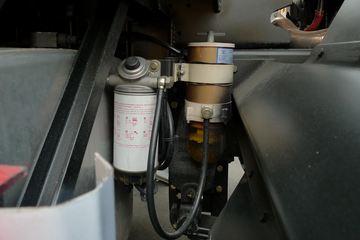 ���� ��տ�� 390���� 6X4 ���������ж��(CQ5763PTG384)ͼƬ