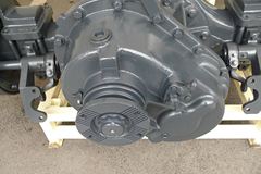 红岩5801362189(贯通式中桥) 驱动桥