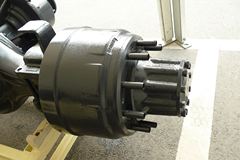 红岩5801362189(贯通式中桥) 驱动桥