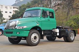 神力L4&nbsp;牵引车外观                                                图片