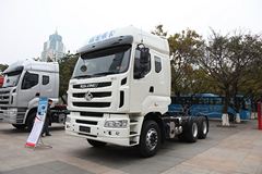 东风柳汽 乘龙M7C重卡 400马力 6X4牵引车(康明斯)(LZ4251QDCA) 东风柳汽 乘龙M7C重卡 400马力 6X4牵引车(康明斯)(LZ4251QDCA)