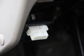 乘龙M3&nbsp;自卸车驾驶室                                               图片