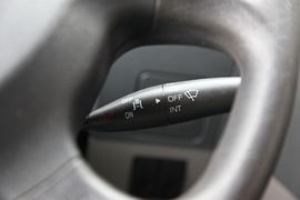 乘龙M3&nbsp;自卸车驾驶室                                               图片