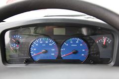 东风柳汽 乘龙 130马力 4X2 4.2米自卸车(LZ3121M3AA)