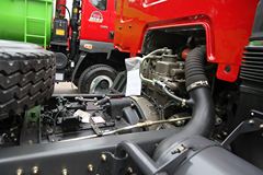 东风柳汽 乘龙 270马力 8X4自卸车底盘(LZ3310REFAT)