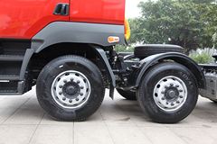 东风柳汽 乘龙M5重卡 350马力 6X2牵引车(东康发动机)(LZ4241QCAA)