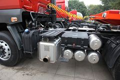 东风柳汽 乘龙M5重卡 385马力 6X4牵引车(LZ4251QDA)