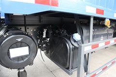 东风柳汽 乘龙M3中卡 260马力 4X2 7.7米厢式排半载货车(LZ5260XXYM3AA)