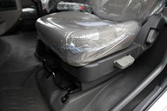 东风柳汽 乘龙M7C重卡 385马力 6X4牵引车(康明斯)(LZ4251QDCA)