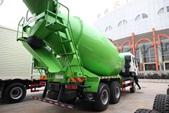 东风柳汽 霸龙 336马力 6X4 混凝土搅拌车(LZ5250GJBPDHA)