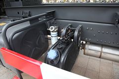 东风柳汽 乘龙M5 270马力 4X2 5.6米自卸车(LZ3160RALA)