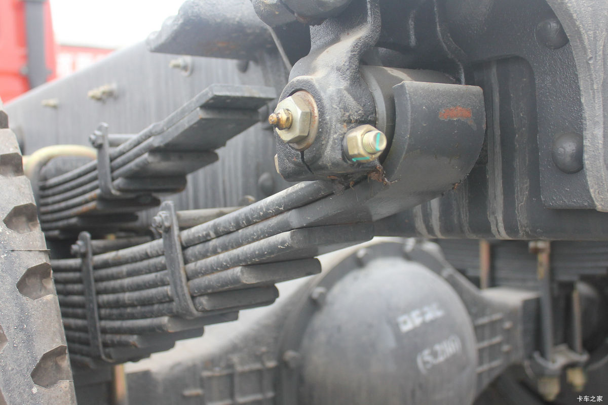 ���� ������XL�п� 160���� 4X2 6.7���ػ���(DFA1160L15D7)����                                                