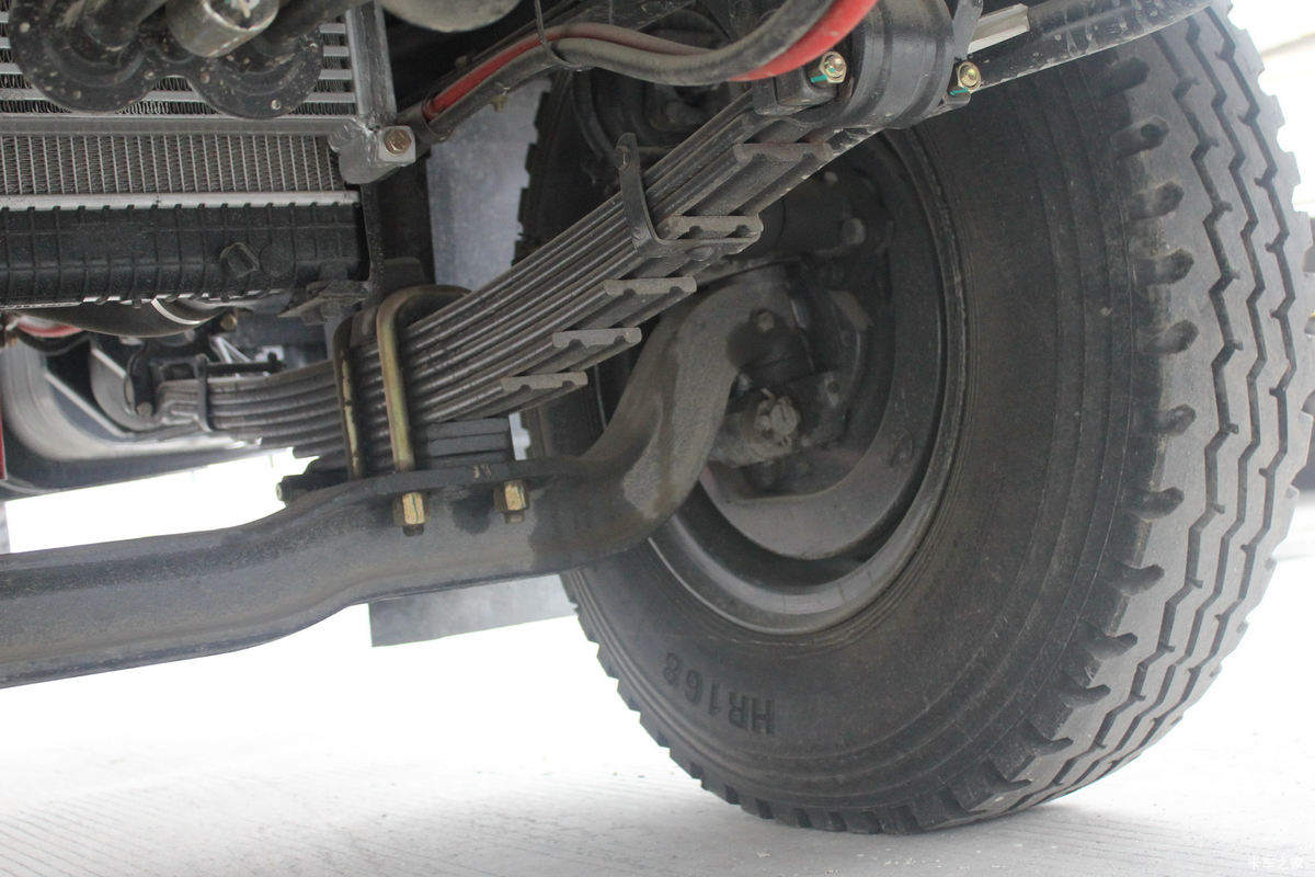 ���� ������XL�п� 160���� 4X2 6.7���ػ���(DFA1160L15D7)����                                                