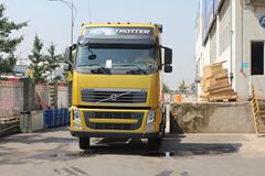 沃尔沃 FH重卡 440马力 6X2牵引车 62T B