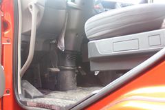 东风商用车 天龙重卡 385马力 6X4牵引车(DFL4251AX16A)