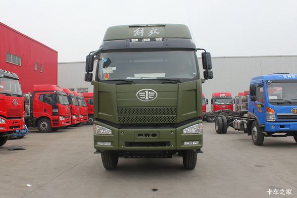 一汽解放 J6P重卡 420马力 8X4 8.5米自卸车(CA3310P66K24L7T4AE5)