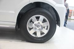 东风小康 C35 100马力 封闭厢式货车