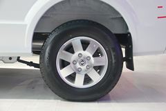 东风小康 C35 100马力 封闭厢式货车