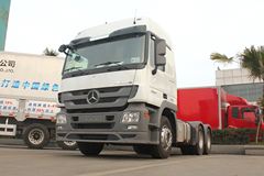 奔驰 Actros重卡 440马力 6X2R牵引车(型号2644)